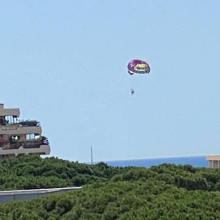 Très beau T4 à Fréjus plage Appartamento Esterno foto