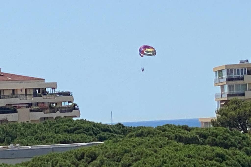 Très beau T4 à Fréjus plage Appartamento Esterno foto